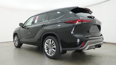 2026 Toyota Highlander Hybrid Platinum