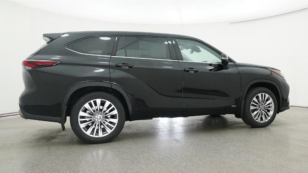 2026 Toyota Highlander Hybrid Platinum