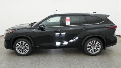 2026 Toyota Highlander Hybrid Platinum