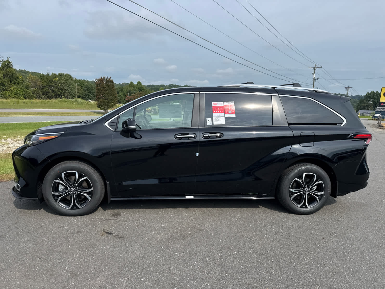 2026 Toyota Sienna Platinum