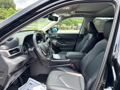 2026 Toyota Highlander Hybrid XLE