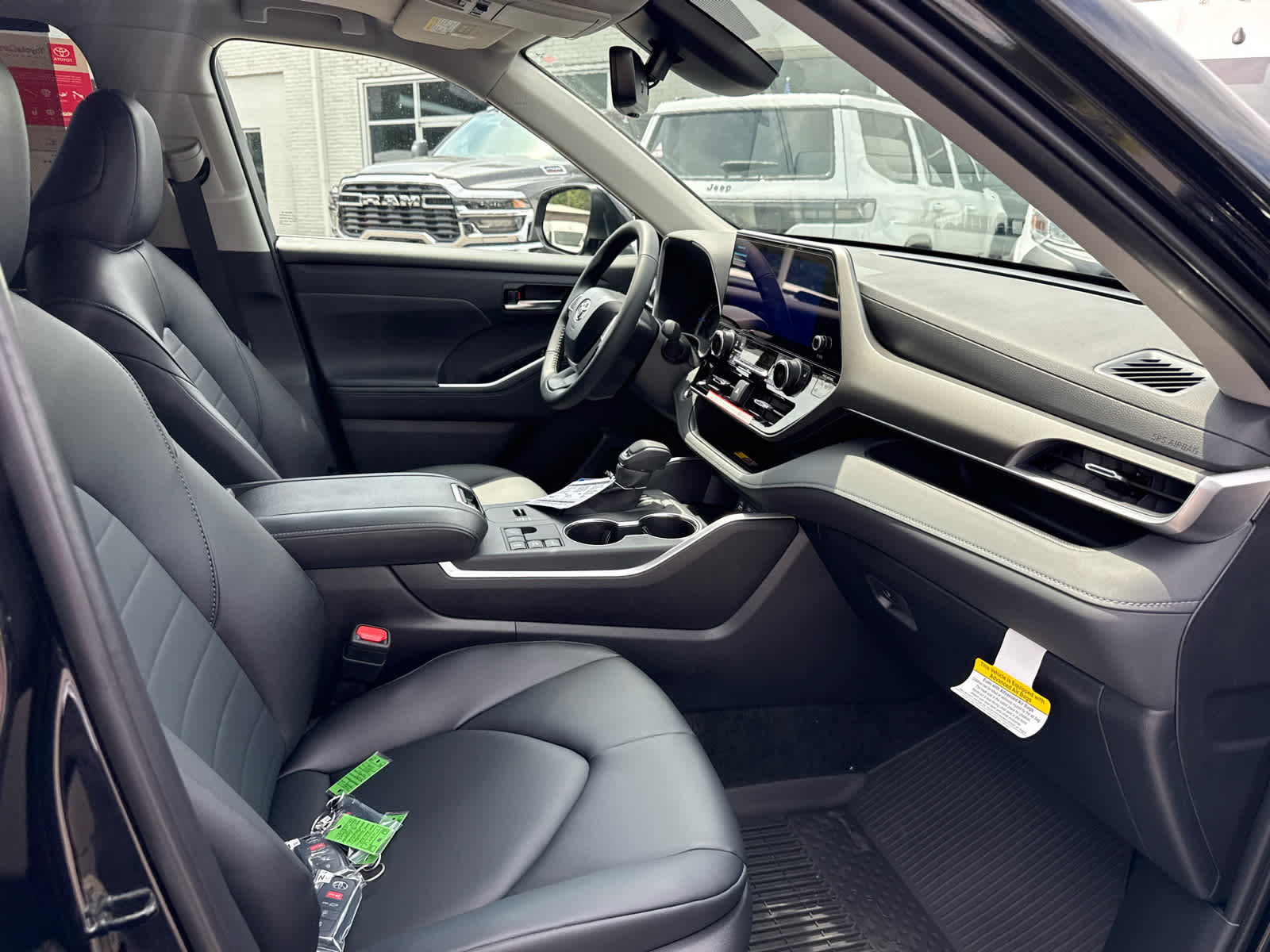 2026 Toyota Highlander Hybrid XLE