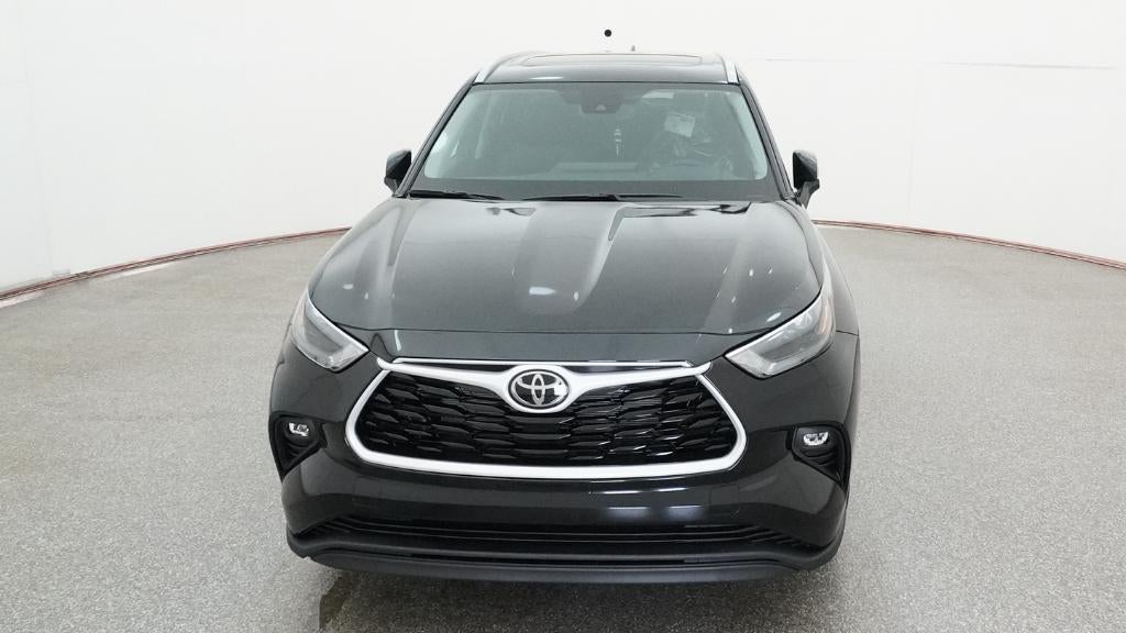 2026 Toyota Highlander Hybrid XLE