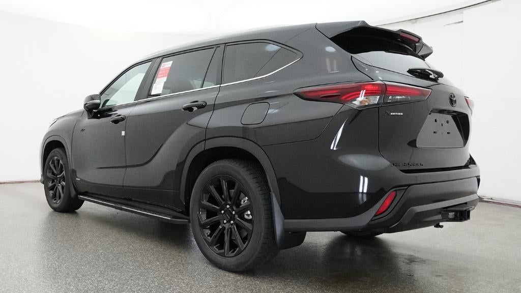 2026 Toyota Highlander Hybrid XLE