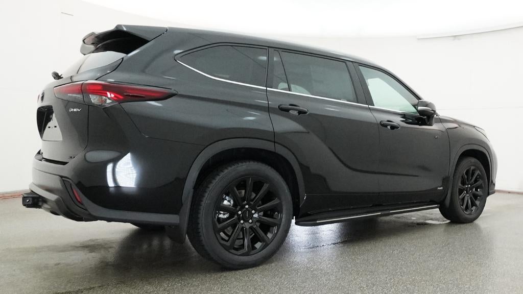 2026 Toyota Highlander Hybrid XLE