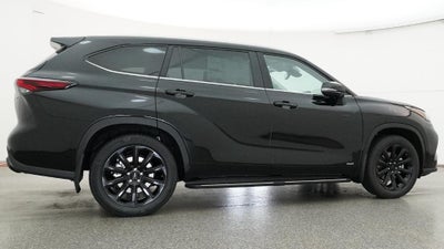 2026 Toyota Highlander Hybrid XLE