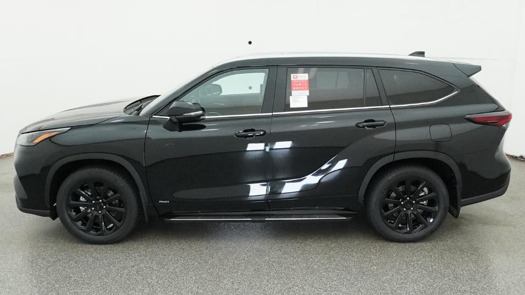 2026 Toyota Highlander Hybrid XLE