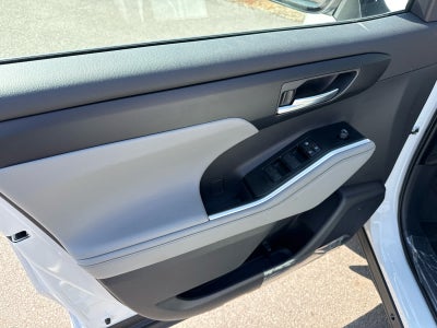 2026 Toyota Highlander Hybrid XLE