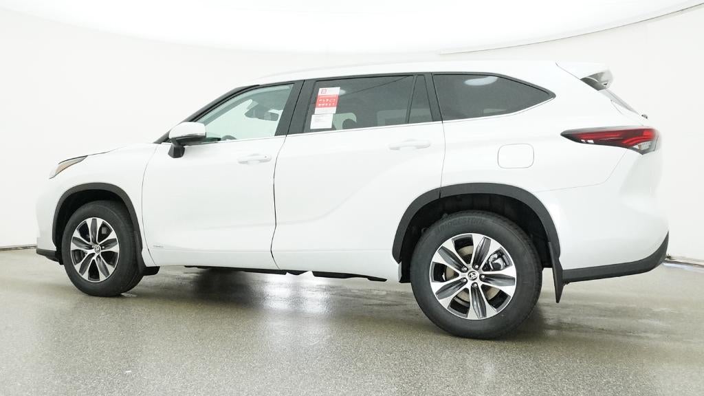 2026 Toyota Highlander Hybrid XLE
