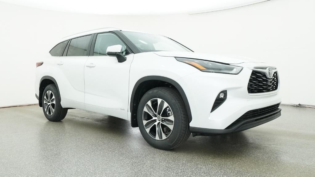 2026 Toyota Highlander Hybrid XLE