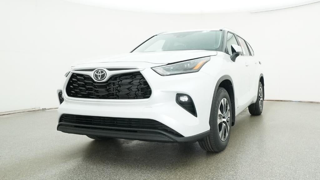 2026 Toyota Highlander Hybrid XLE
