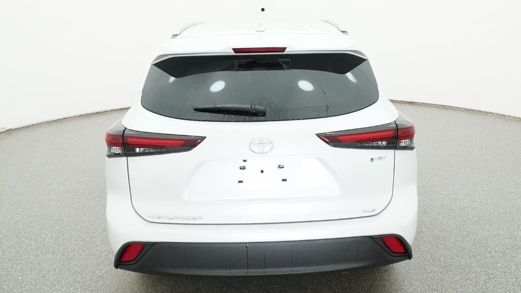 2026 Toyota Highlander Hybrid XLE