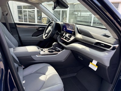 2026 Toyota Highlander Limited