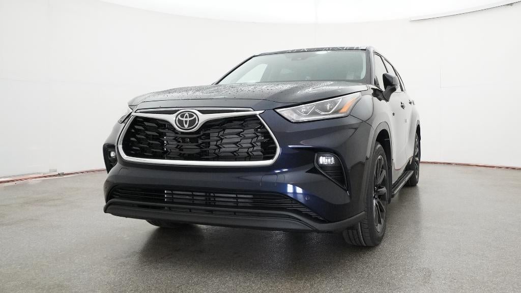 2026 Toyota Highlander Limited