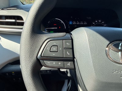 2026 Toyota Sienna LE