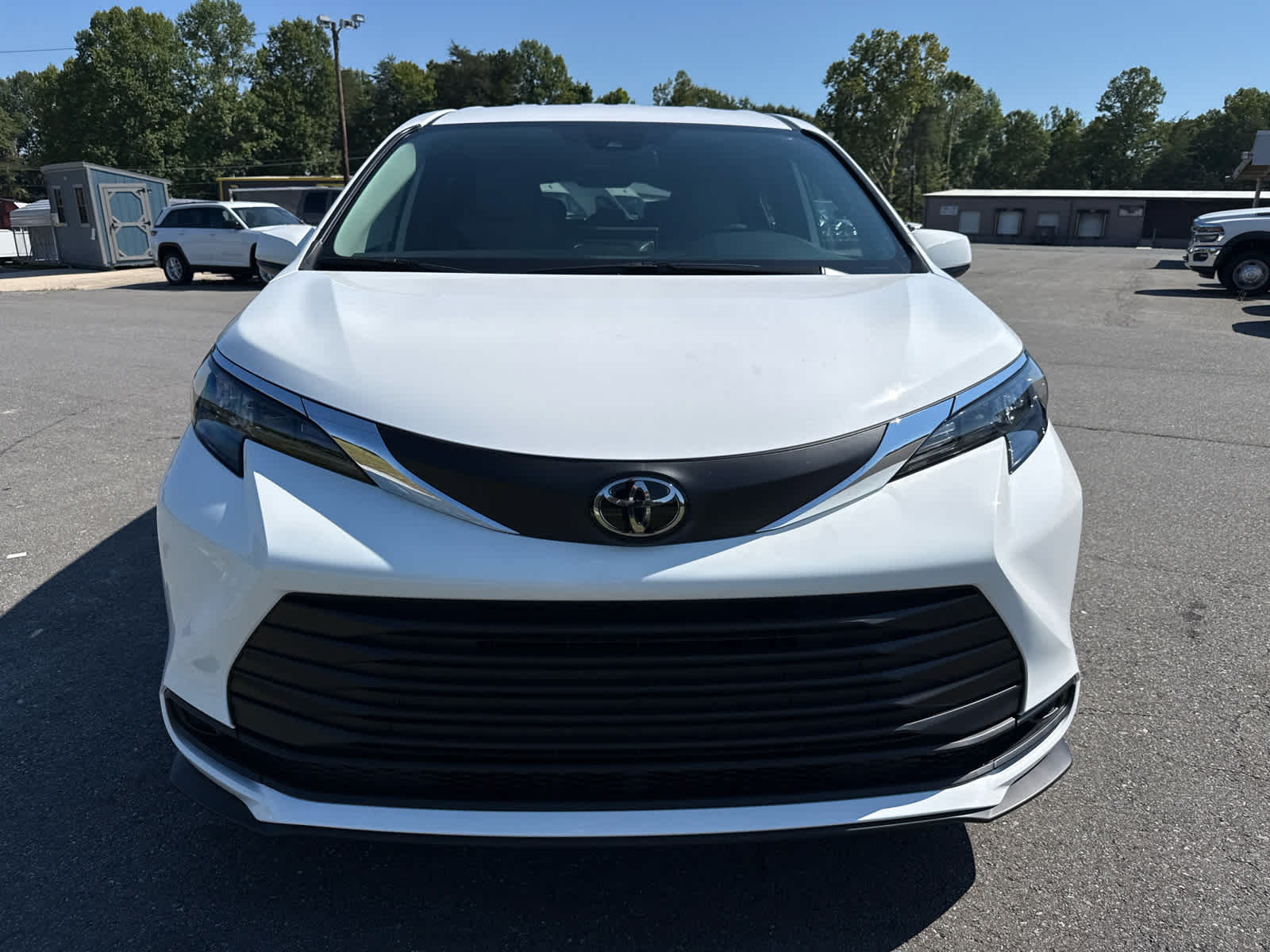 2026 Toyota Sienna LE