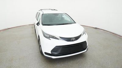 2026 Toyota Sienna LE