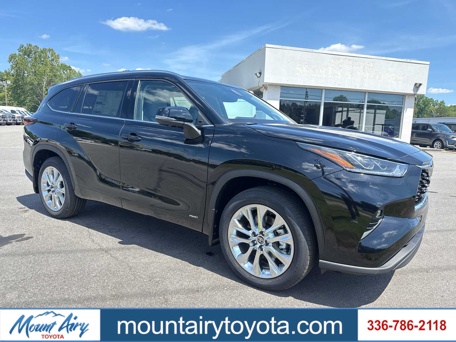 2026 Toyota Highlander Hybrid Limited