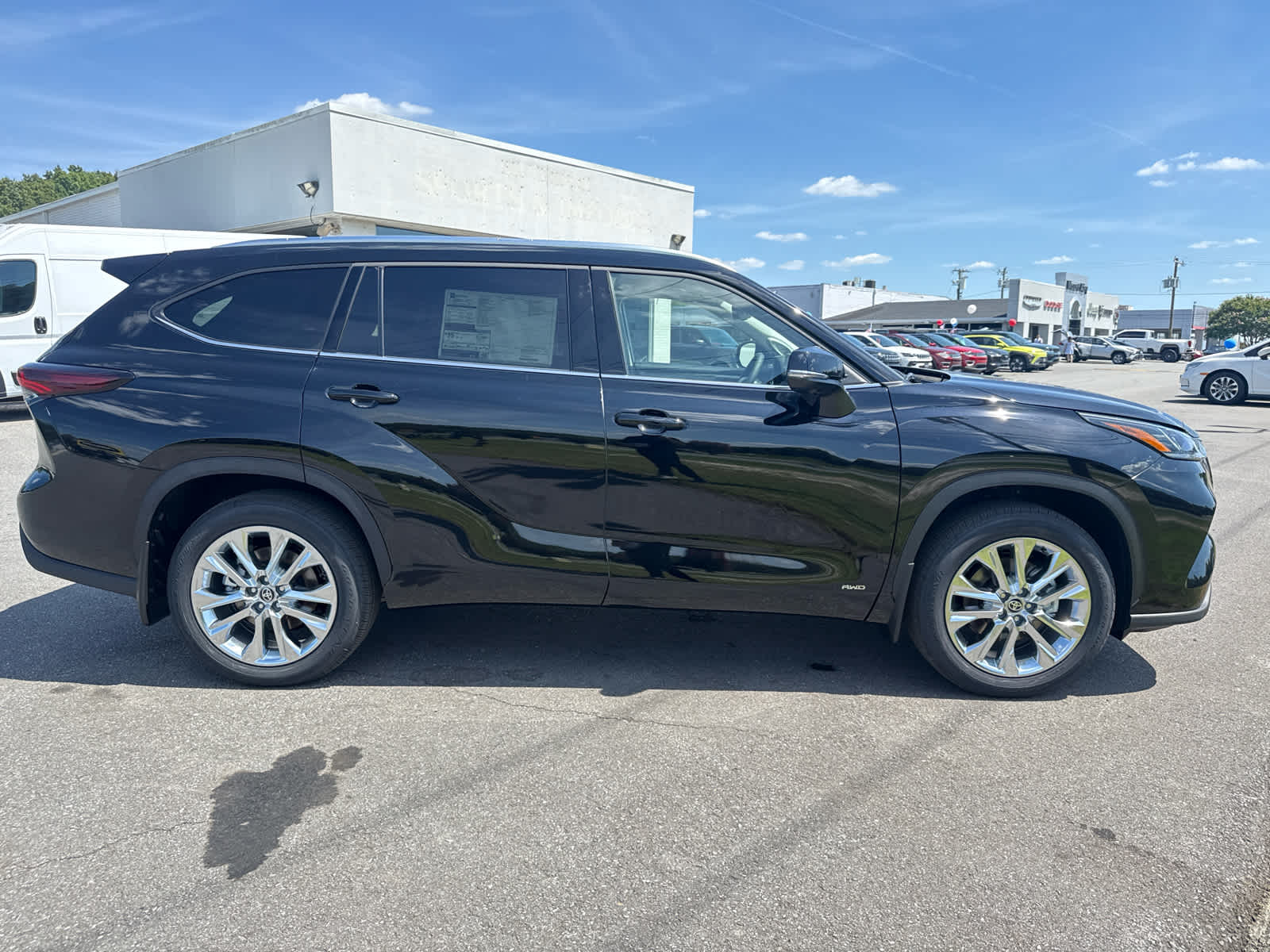 2026 Toyota Highlander Hybrid Limited