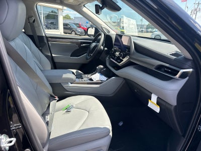 2026 Toyota Highlander Hybrid Limited
