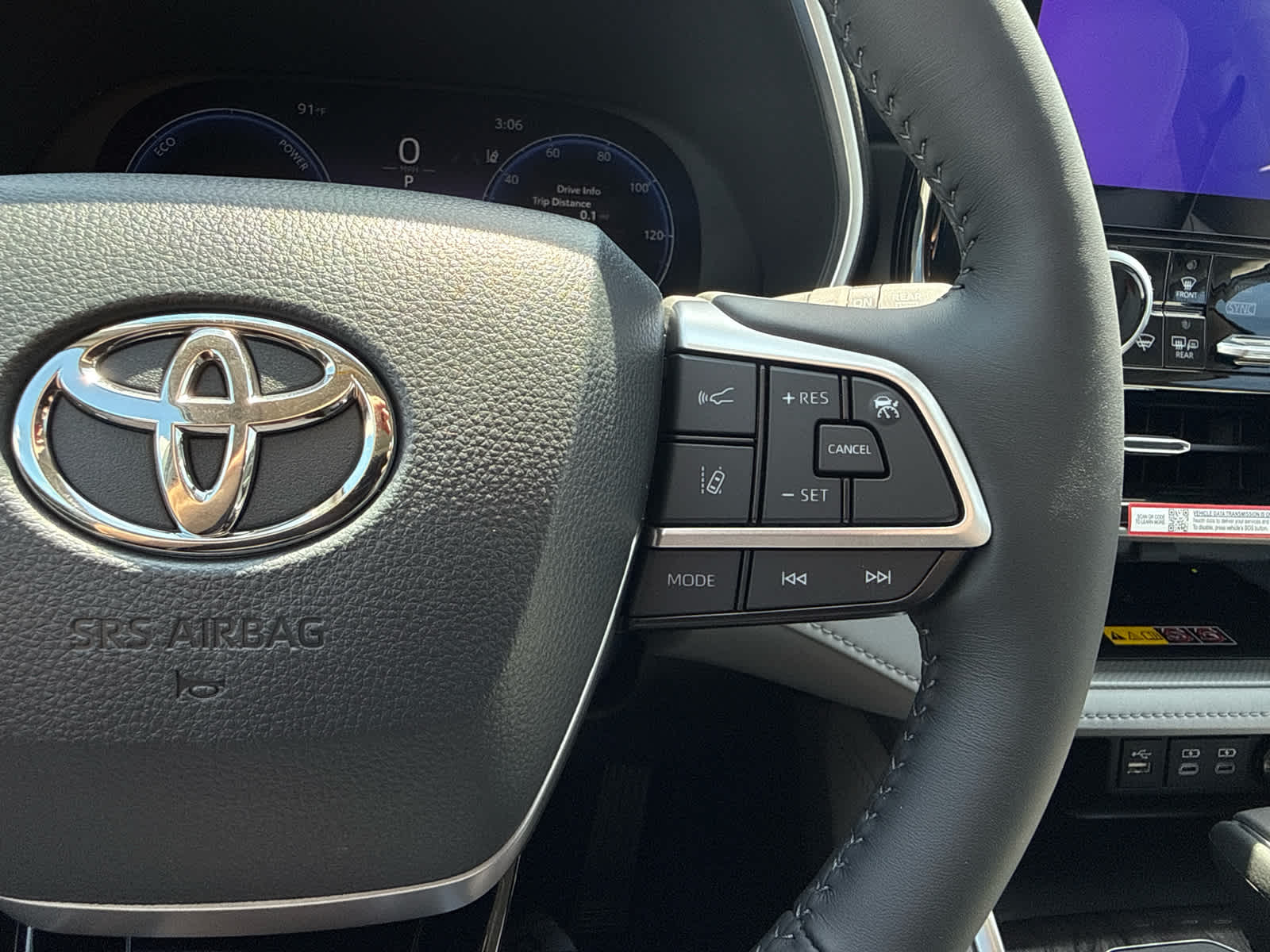 2026 Toyota Highlander Hybrid Limited