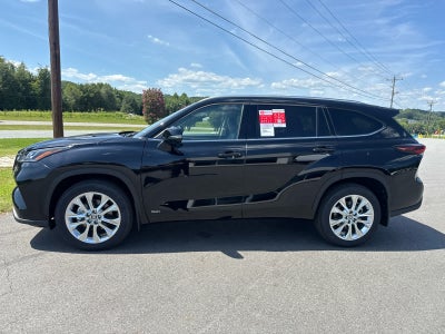 2026 Toyota Highlander Hybrid Limited