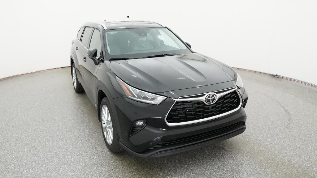 2026 Toyota Highlander Hybrid Limited