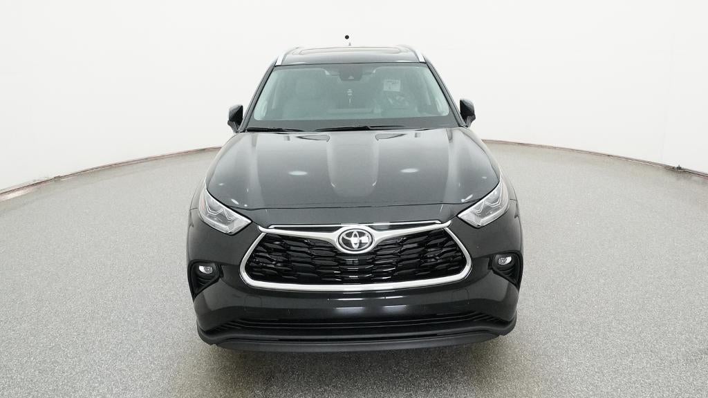 2026 Toyota Highlander Hybrid Limited