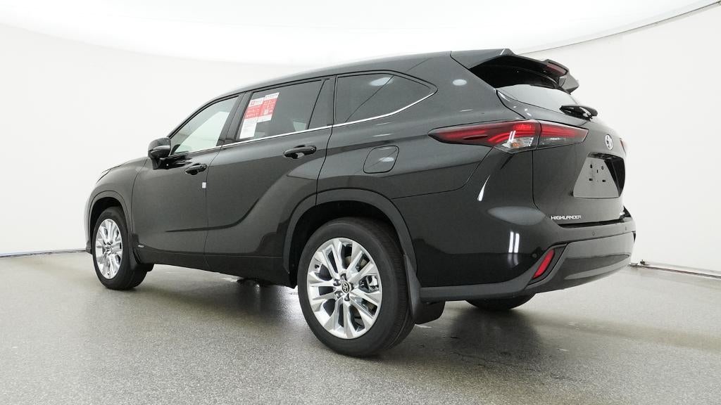 2026 Toyota Highlander Hybrid Limited