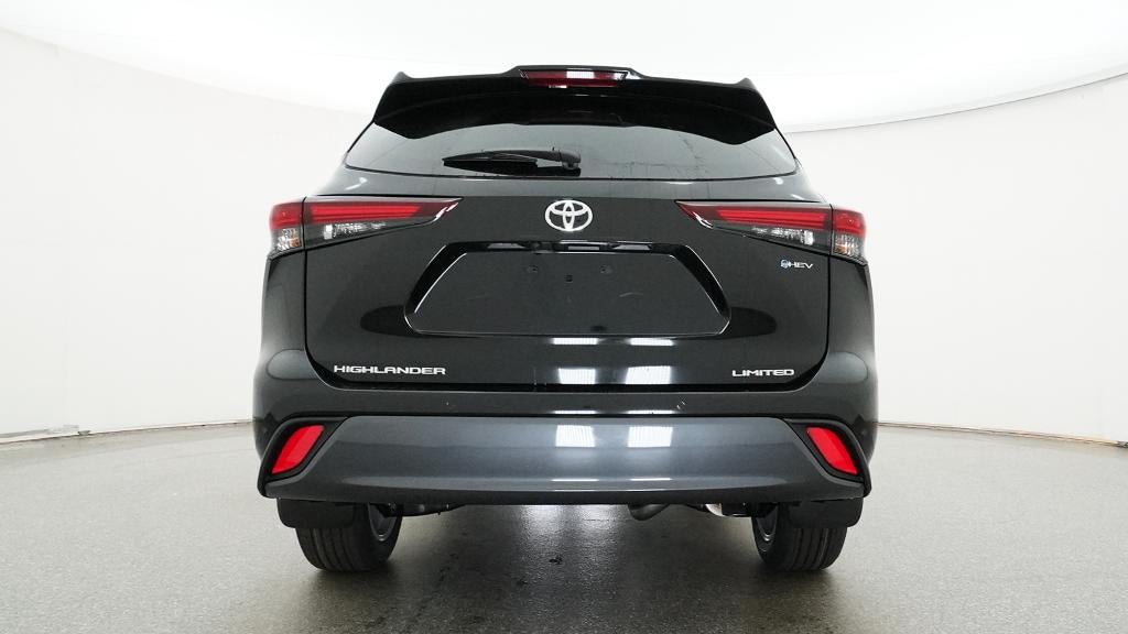 2026 Toyota Highlander Hybrid Limited