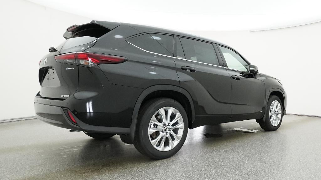 2026 Toyota Highlander Hybrid Limited