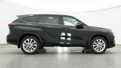 2026 Toyota Highlander Hybrid Limited