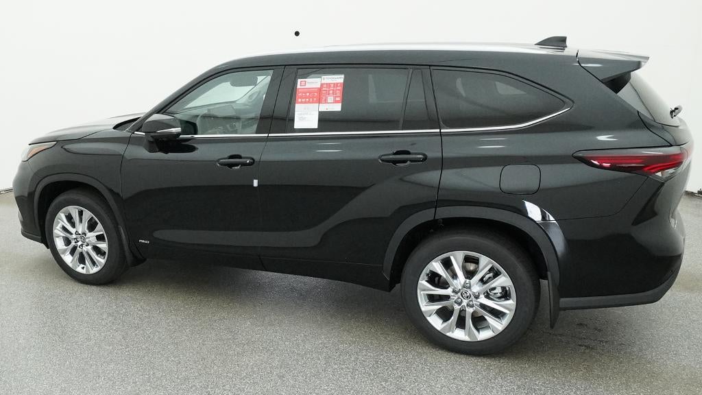 2026 Toyota Highlander Hybrid Limited