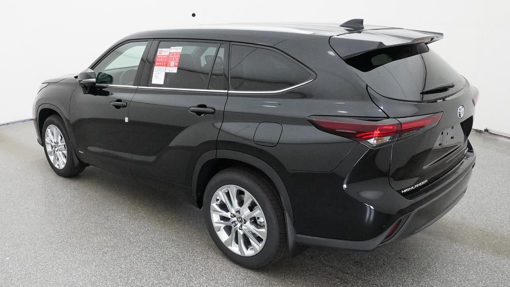 2026 Toyota Highlander Hybrid Limited