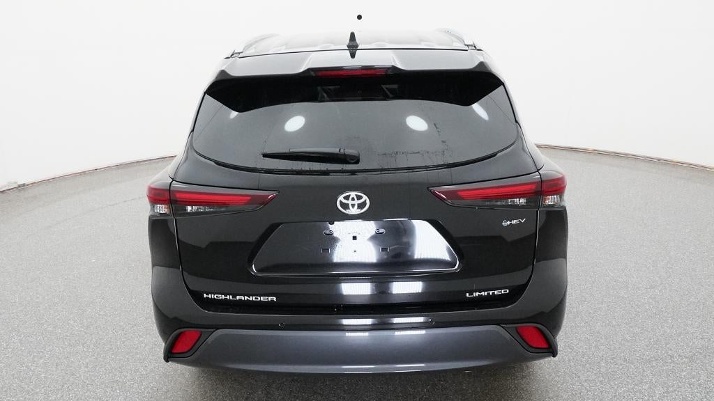 2026 Toyota Highlander Hybrid Limited