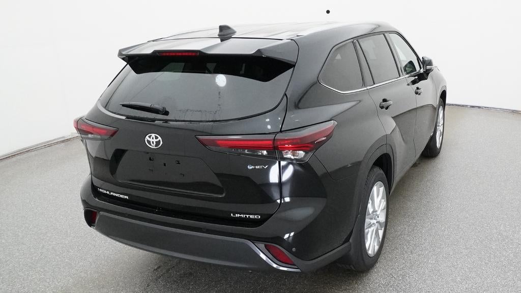 2026 Toyota Highlander Hybrid Limited