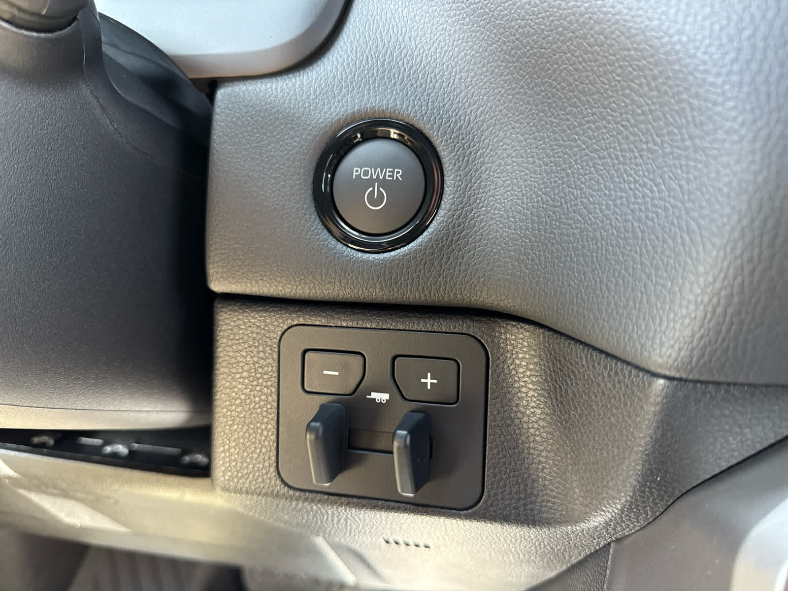 2025 Toyota Tundra i-FORCE MAX Tundra Limited