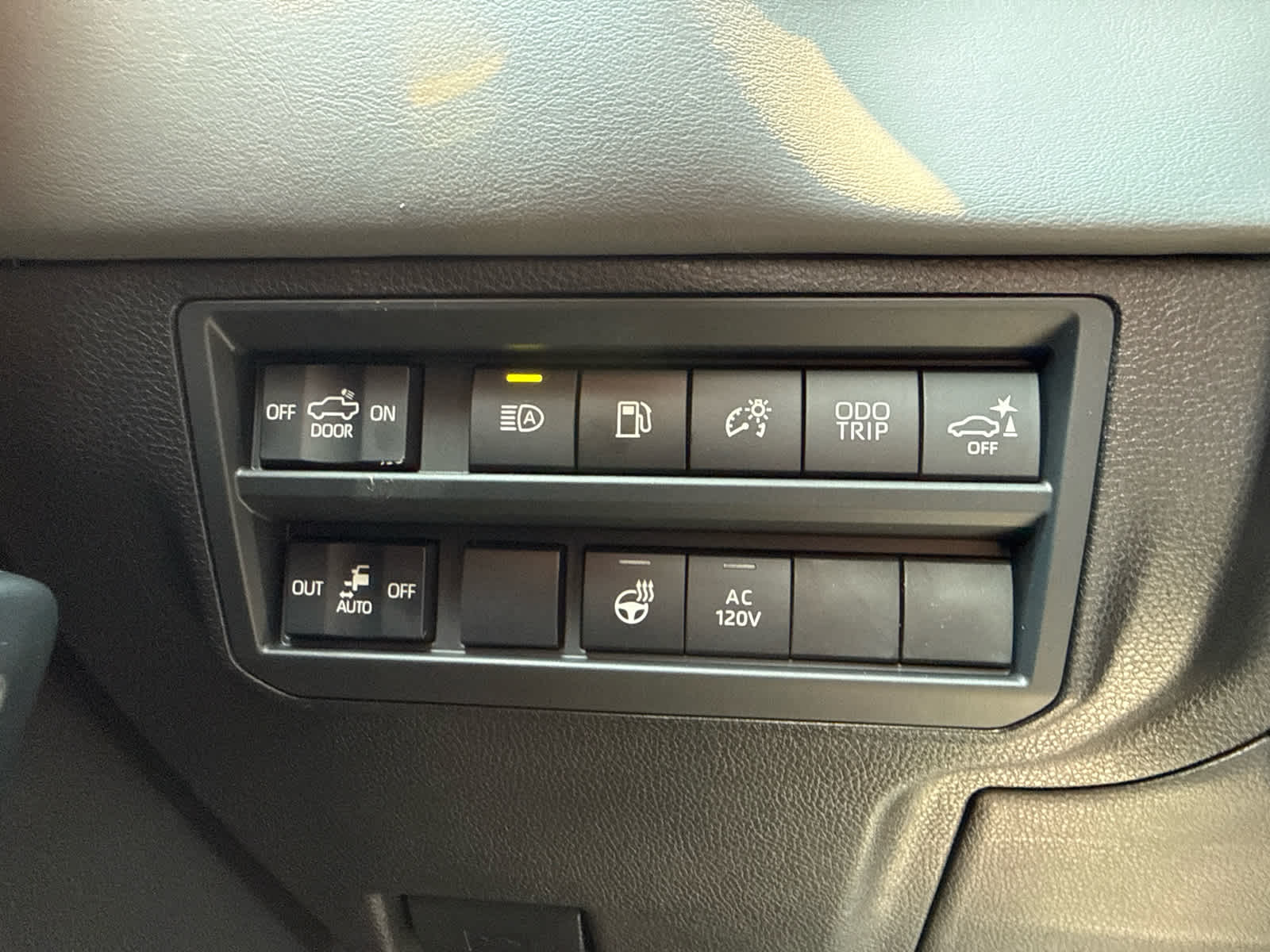 2026 Toyota Tundra i-FORCE MAX Tundra Capstone