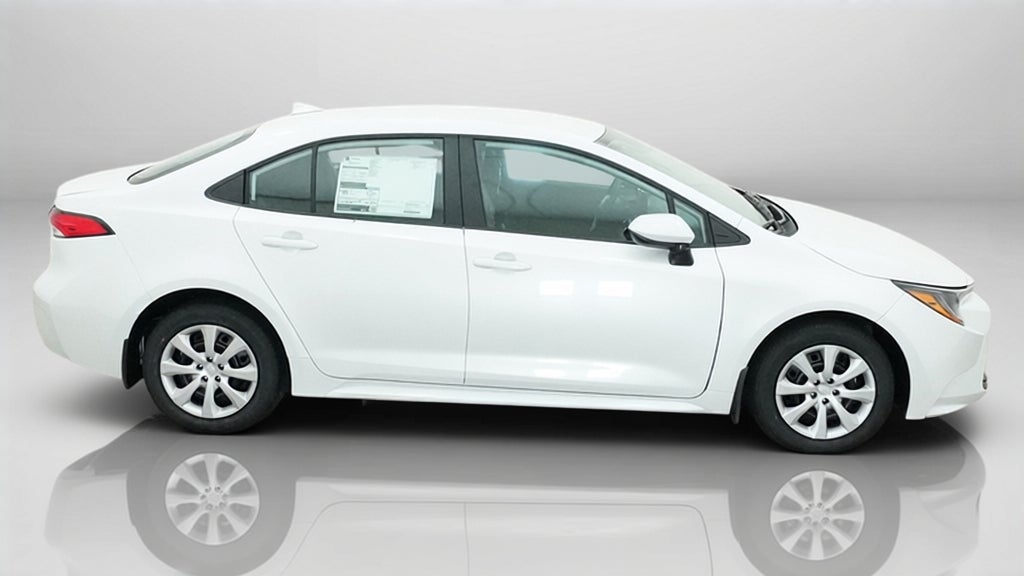 2027 Toyota Corolla LE