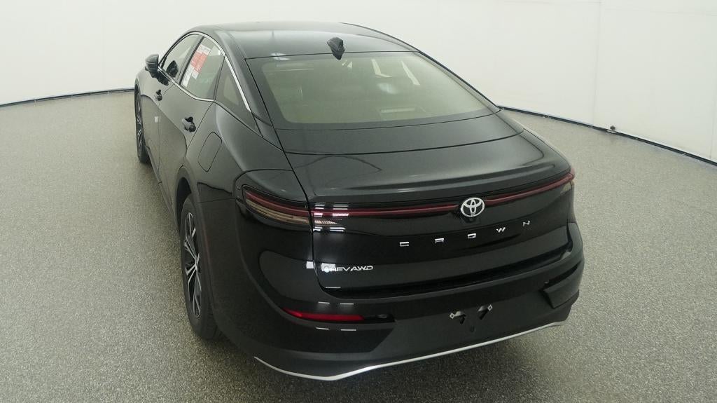 2026 Toyota Toyota Crown XLE