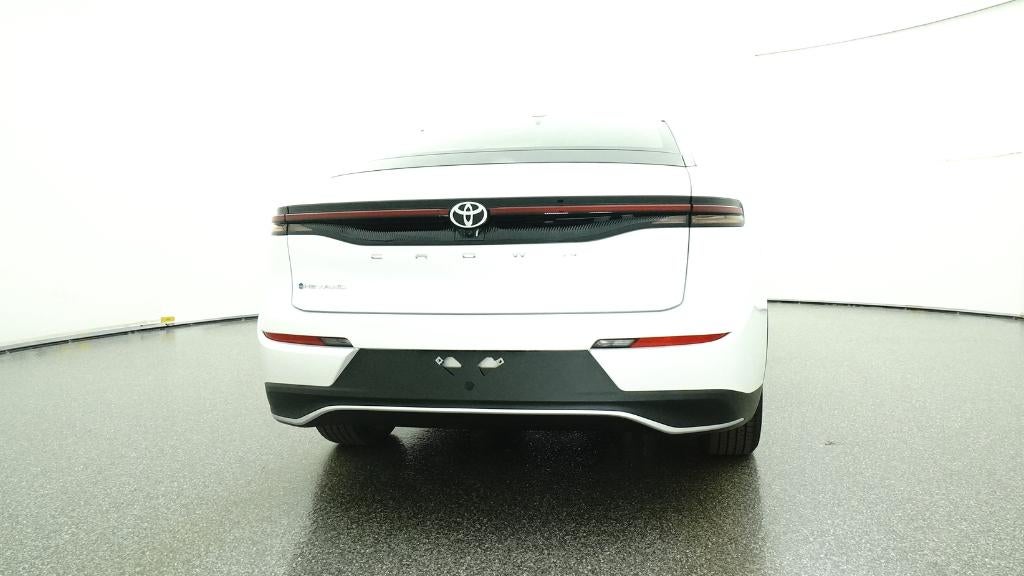 2026 Toyota Toyota Crown XLE