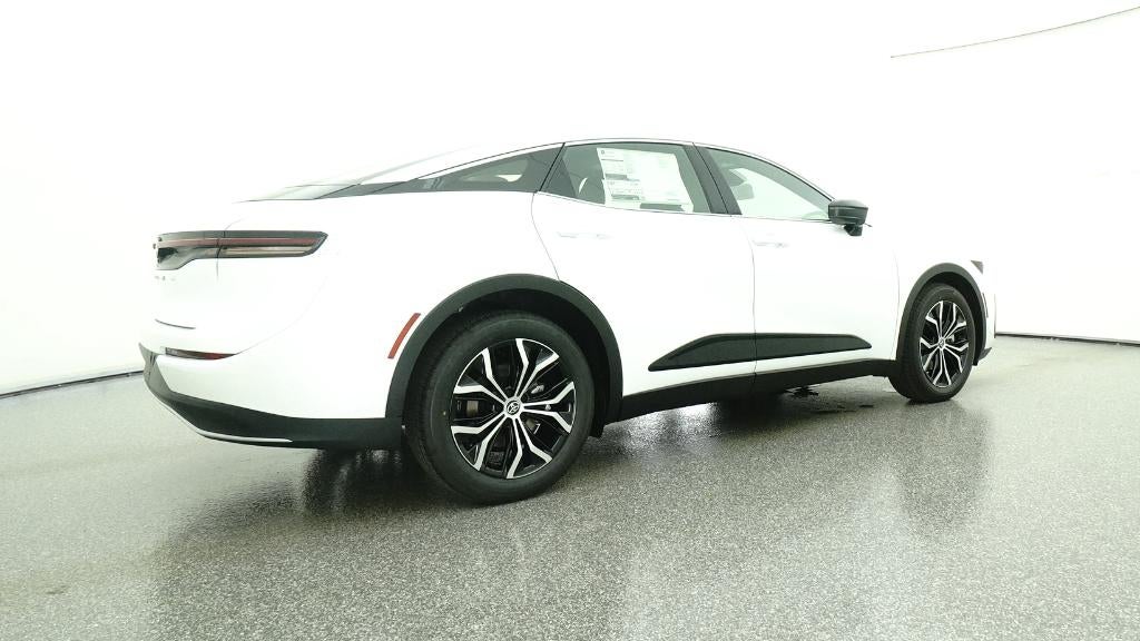 2026 Toyota Toyota Crown XLE