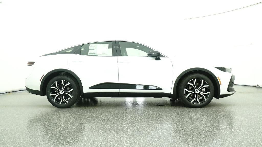 2026 Toyota Toyota Crown XLE