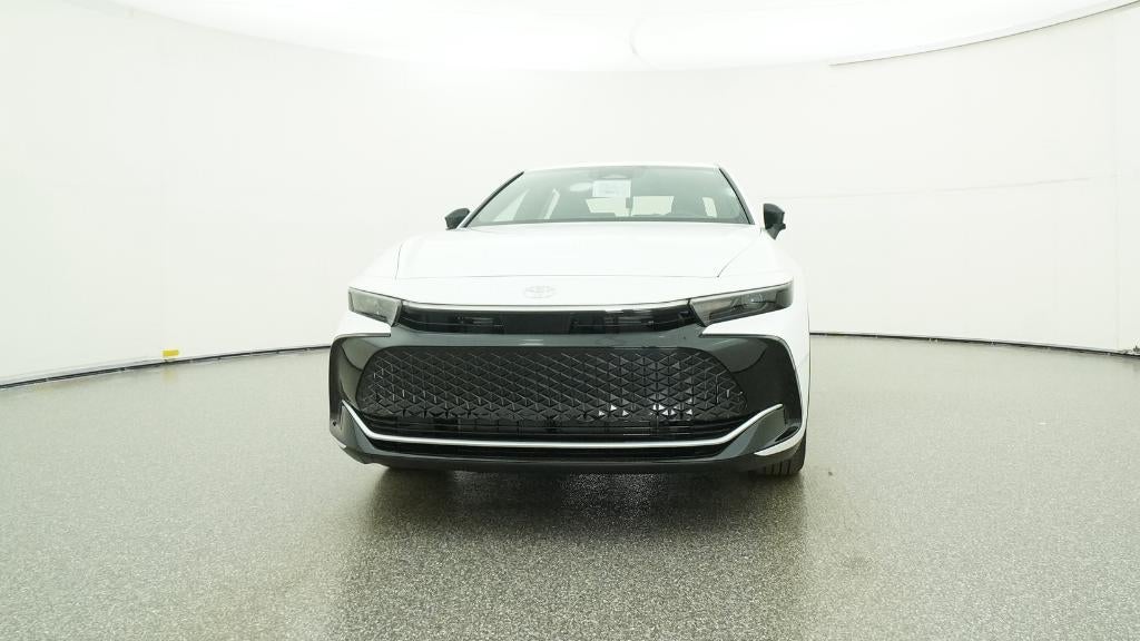 2026 Toyota Toyota Crown XLE