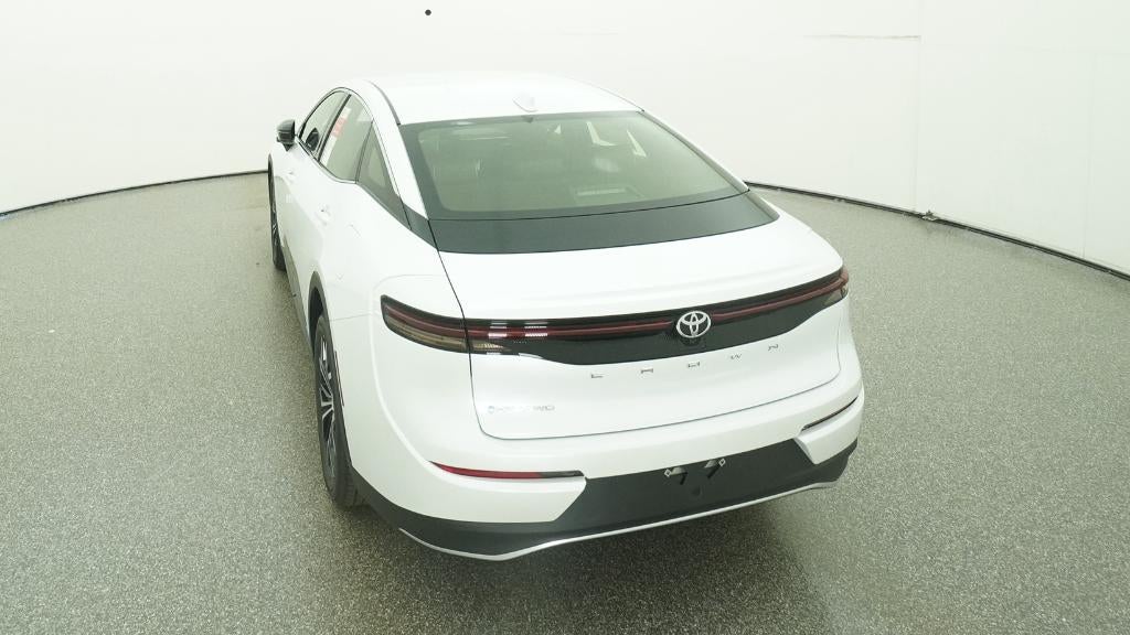 2026 Toyota Toyota Crown XLE