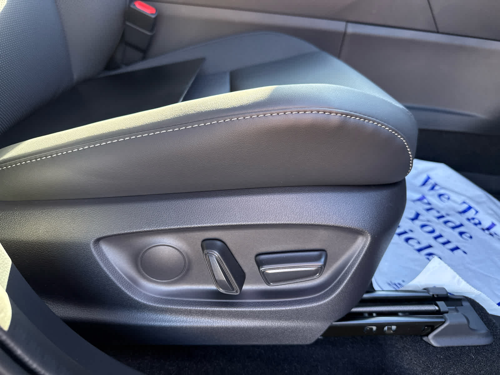 2026 Toyota Toyota Crown XLE