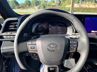 2026 Toyota Toyota Crown Signia XLE