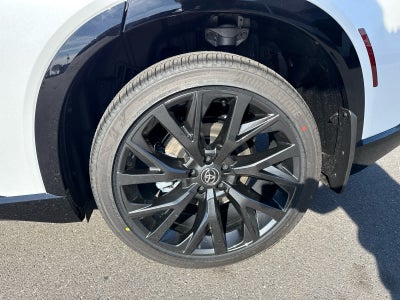 2026 Toyota Toyota Crown Signia Limited