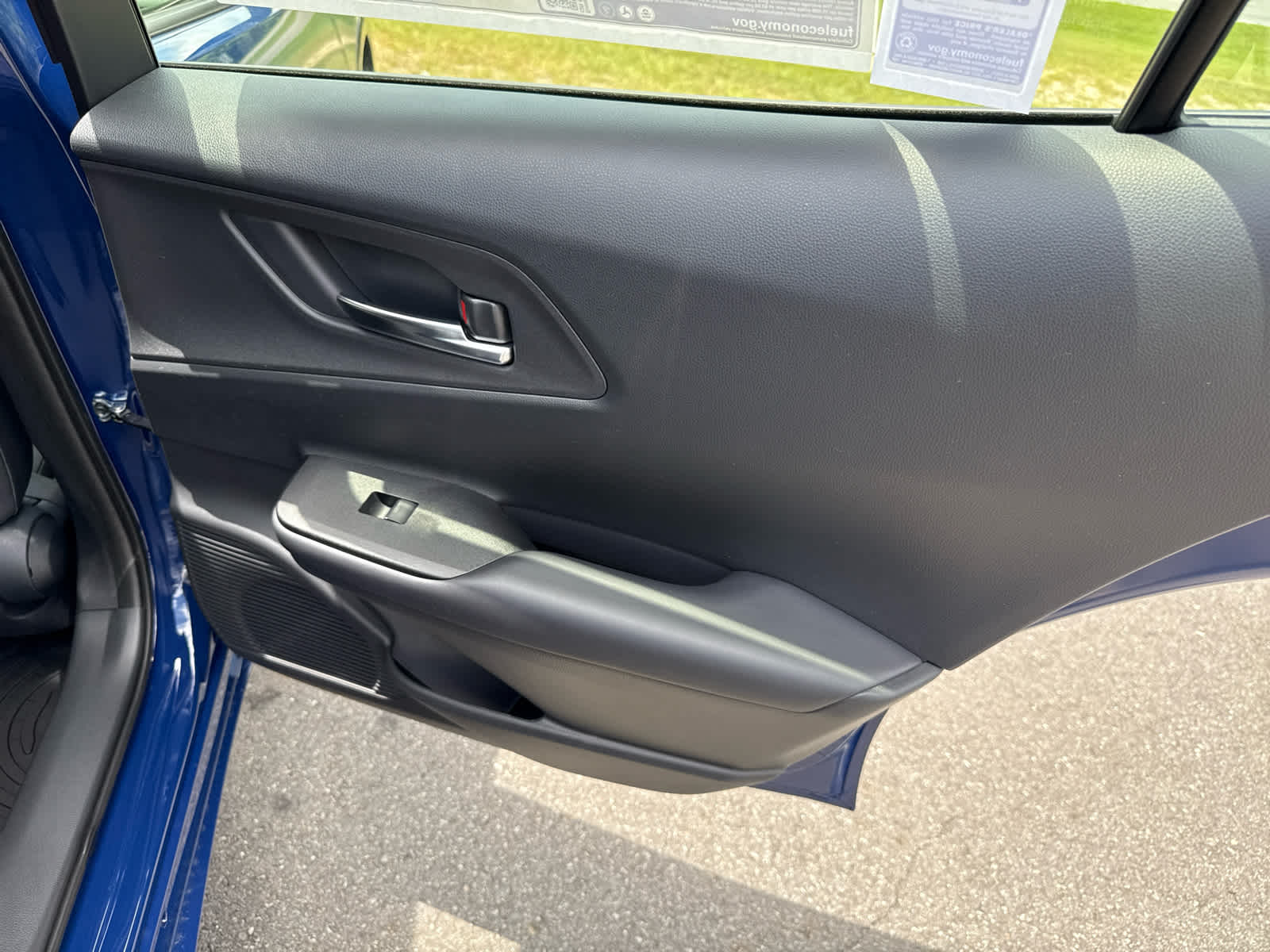 2025 Toyota Prius Plug-in Hybrid XSE