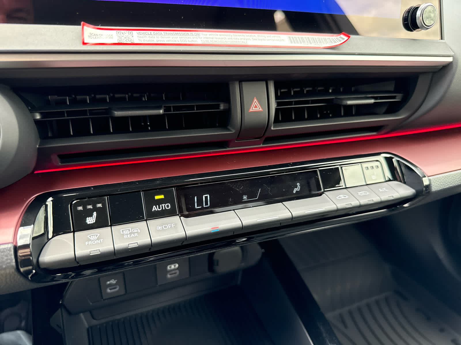 2025 Toyota Prius Plug-in Hybrid XSE